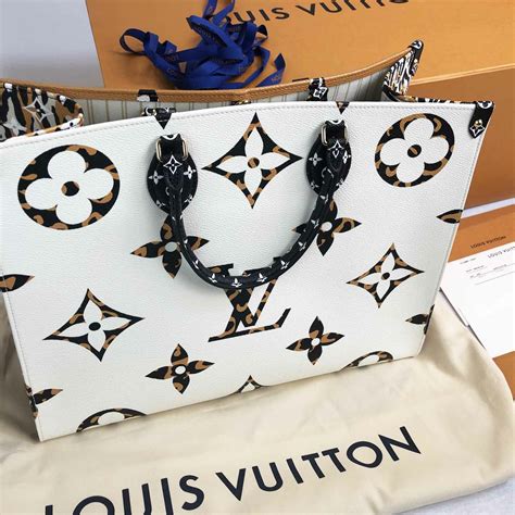 onthego jungle louis vuitton|louis vuitton onthego mm bag.